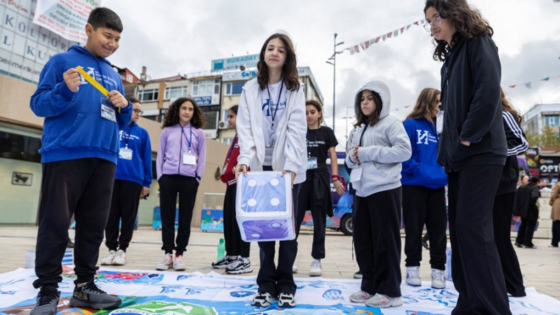 MAVİ NEFES OTOBÜSÜ MALTEPE'DE