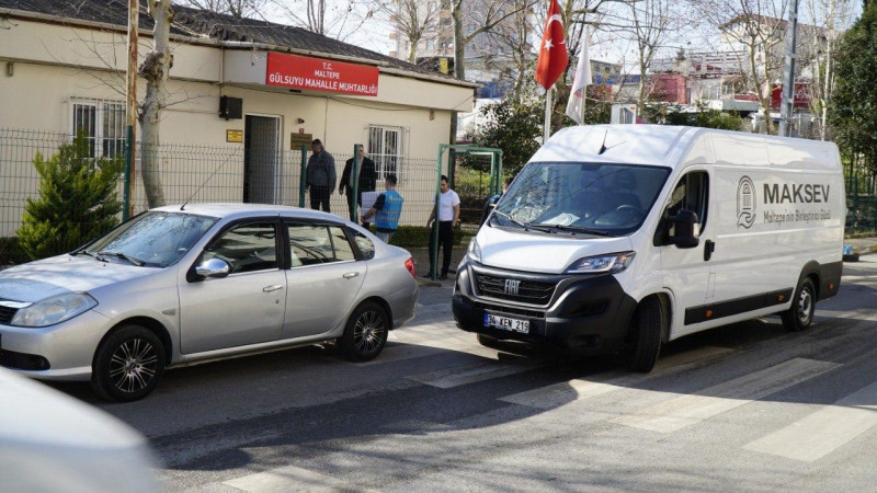 MAKSEV İHTIYAÇ SAHIPLERINE  KOLILERİ ULASTIRIYOR