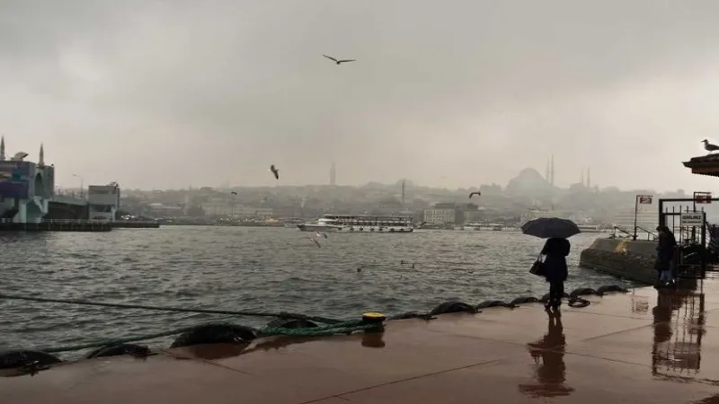 AKOM'dan İstanbul için kuvvetli uyarı! Cuma'ya kadar sürecek