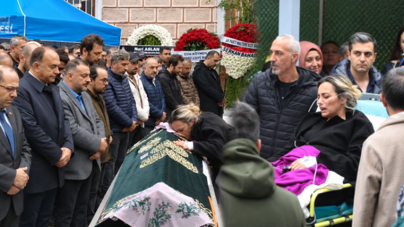 Annenin Feryadı: Bina Çürük, Çıkalım Dedim; Kimse Beni Dinlemedi